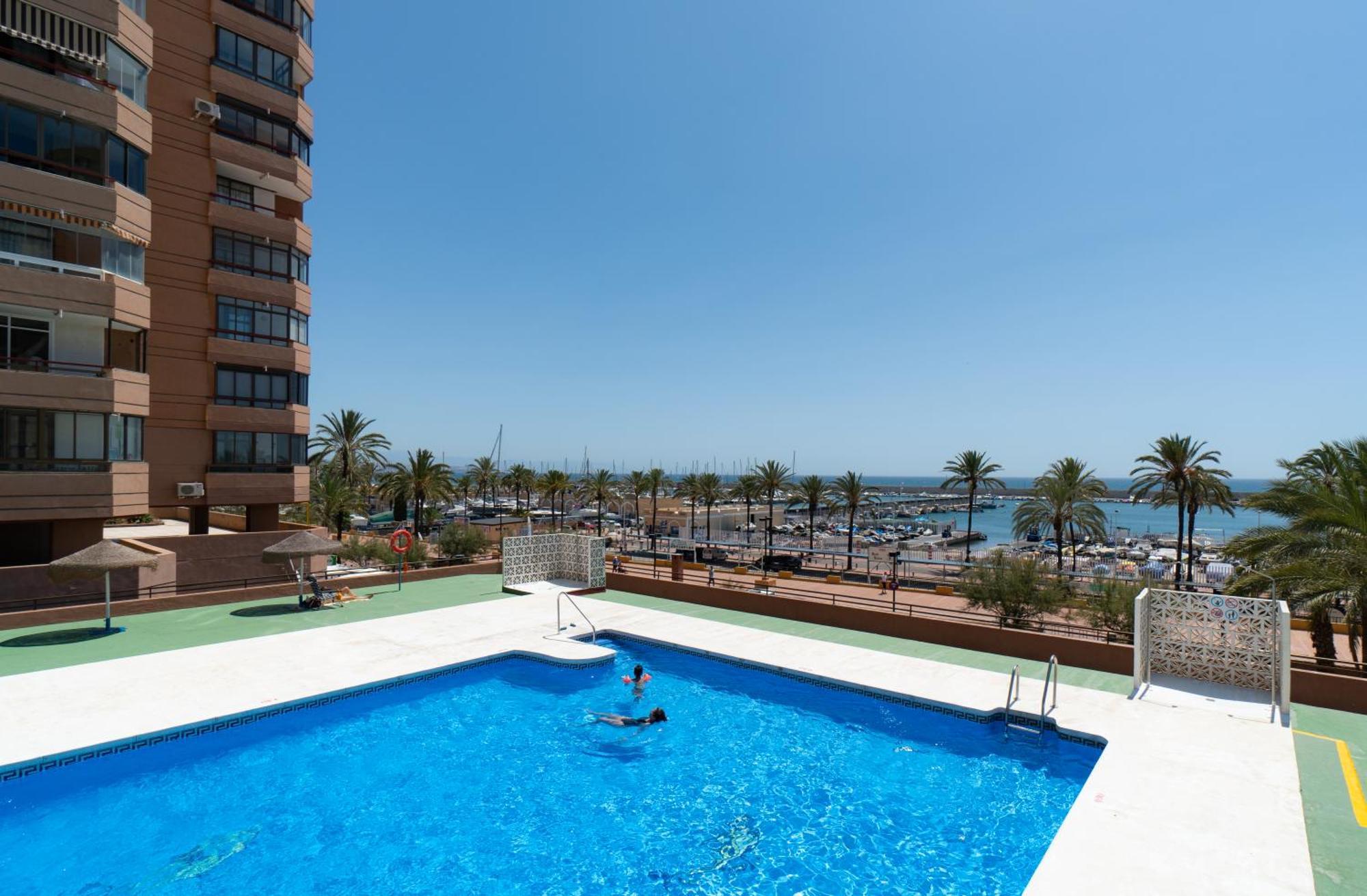 Sur Suites Palmeras 4 Fuengirola Exterior photo
