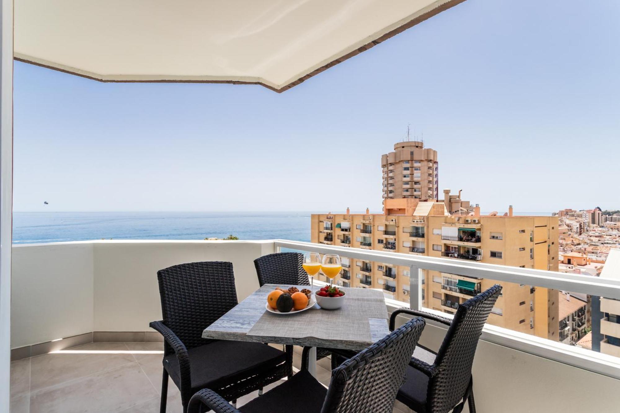 Sur Suites Palmeras 4 Fuengirola Exterior photo